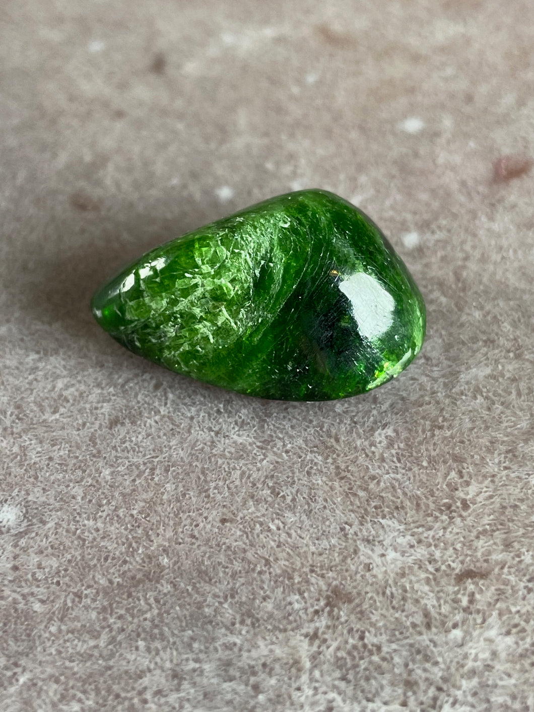 Chrome diopside tumble 4