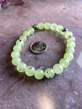 Load image into Gallery viewer, prehnite stretchy bracelet with epidote
