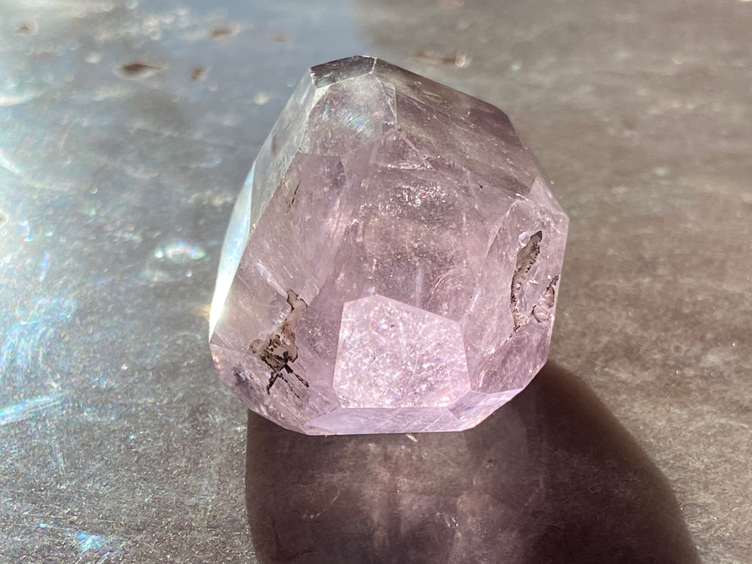 Kunzite facet 5