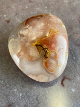 Load image into Gallery viewer, Flower agate palm stone 6
