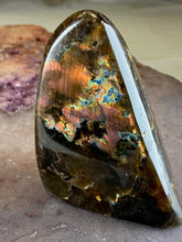 Load image into Gallery viewer, Labradorite polished free form 2
