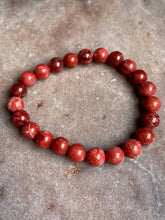 Load image into Gallery viewer, Thulite bracelet
