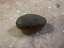 Load image into Gallery viewer, Columbianite 18
