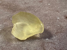 Load image into Gallery viewer, Libyan desert glass 22
