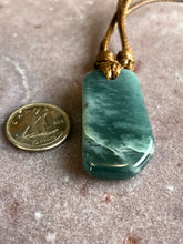 Load image into Gallery viewer, Jade necklace 2

