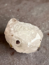 Load image into Gallery viewer, Morganite - raw 1
