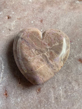 Load image into Gallery viewer, Jade purple  &amp; pink heart 21
