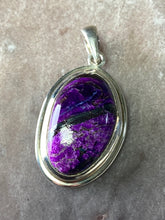 Load image into Gallery viewer, Sugilite pendant 32
