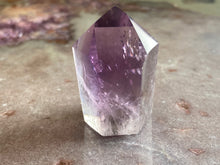 Load image into Gallery viewer, Amethyst polished point 15
