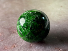 Load image into Gallery viewer, Chrome diopside sphere - 1&quot;
