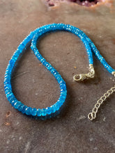 Load image into Gallery viewer, Apatite strand necklace (electric blue faceted)
