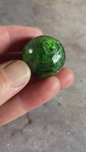 Load and play video in Gallery viewer, Chrome diopside sphere - 0.8&quot;
